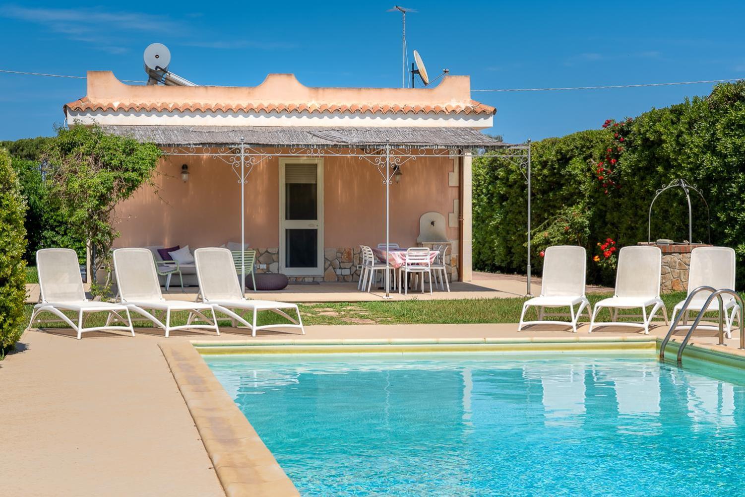 Villa Bouganville Con Piscina By Wonderful Italy Сиракузы Экстерьер фото
